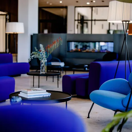 The Flag Meiller Gaerten 4*