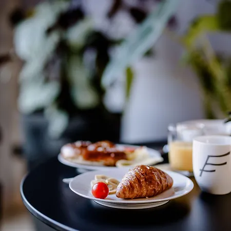 The Flag Meiller Gaerten Aparthotel Munich