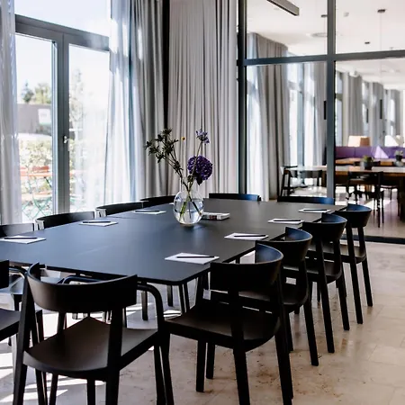 Aparthotel The Flag Meiller Gaerten 4*