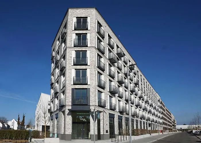 Aparthotel The Flag Meiller Gaerten 4*