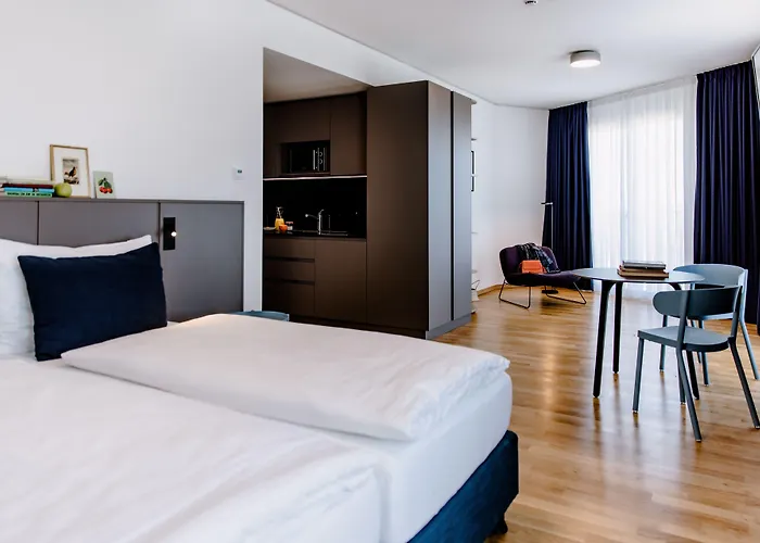 The Flag Meiller Gaerten Aparthotel
